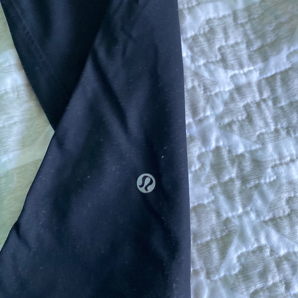 Lululemon sweats